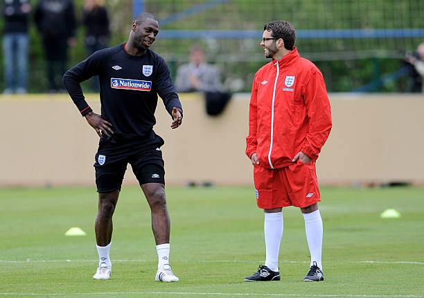 力挽狂澜 力挽狂澜