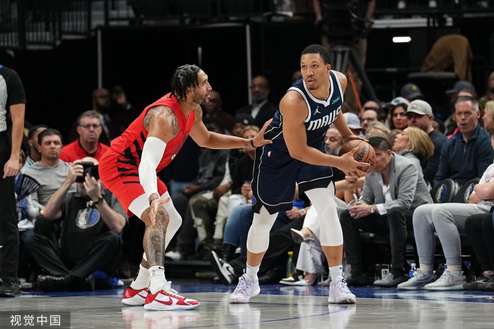 球员持球时 球员持球时